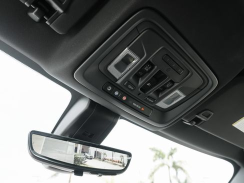 Used 2021 GMC Sierra 2500 AT4 w/ AT4 Premium Plus Package AWD/4WD image 22