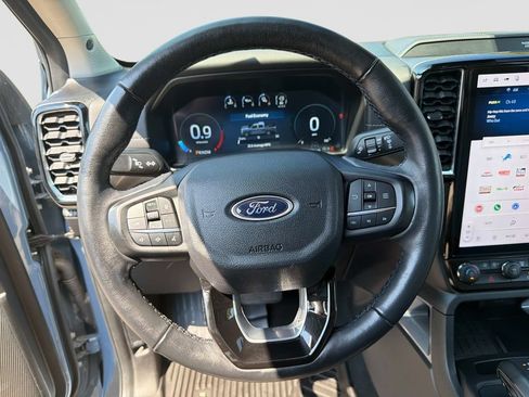 Used 2024 Ford Ranger Lariat w/ FX4 Off-Road Package AWD/4WD image 35