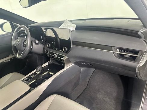 Used 2025 Lexus RX 350 Premium w/ Convenience Package AWD/4WD image 27