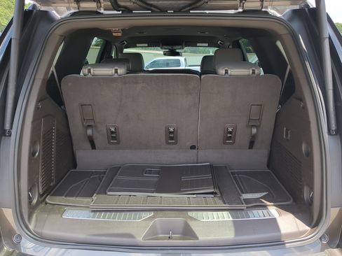 Used 2021 Chevrolet Tahoe Z71 AWD/4WD image 11