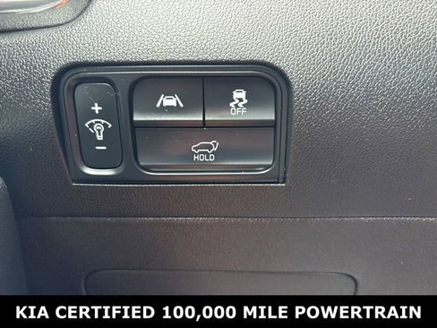 Certified 2023 Kia Sorento SX FWD image 25