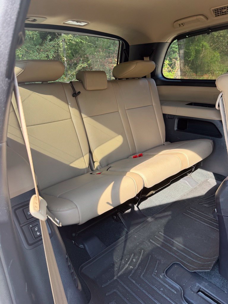 Used 2017 Toyota Sequoia Platinum RWD image 12