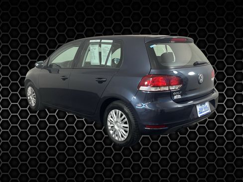 Used 2012 Volkswagen Golf 4-Door image 12