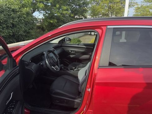 Used 2022 Hyundai Tucson SEL w/ Convenience + Premium Package AWD/4WD image 5