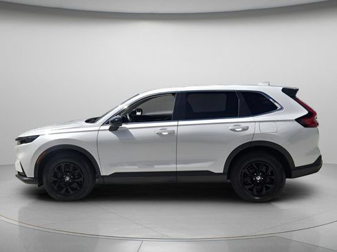 Used 2026 Honda CR-V LX image 5