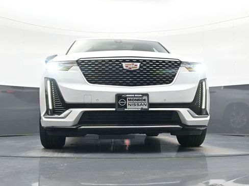 Used 2024 Cadillac XT6 Luxury w/ LPO, Floor Liner Package AWD/4WD image 18