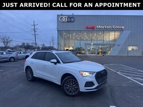 Used 2023 Audi Q3 2.0T Premium w/ Convenience Package image 1