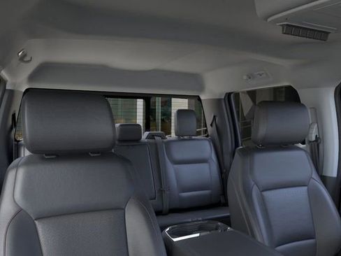 New 2026 Ford F250 Lariat w/ Black Appearance Package image 22