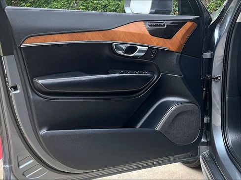 Used 2020 Volvo XC90 T6 Inscription AWD/4WD image 24