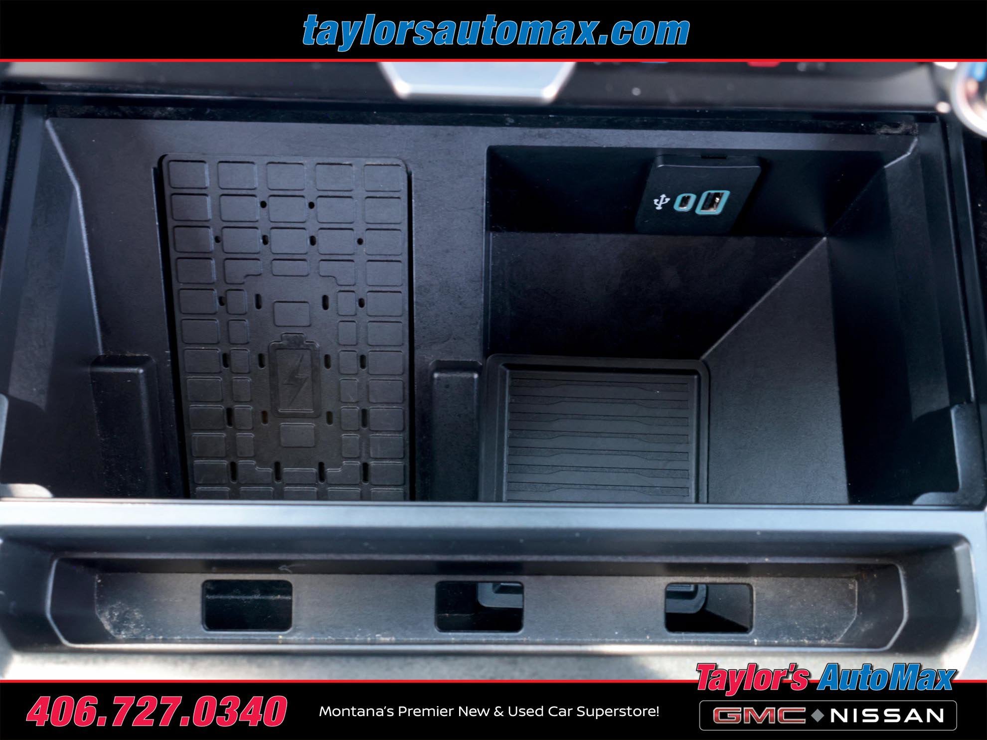 Used 2024 Ford F350 Lariat w/ Black Appearance Package AWD/4WD image 29