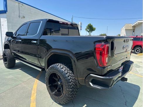Used 2019 GMC Sierra 1500 Denali w/ Denali Ultimate Package AWD/4WD image 10