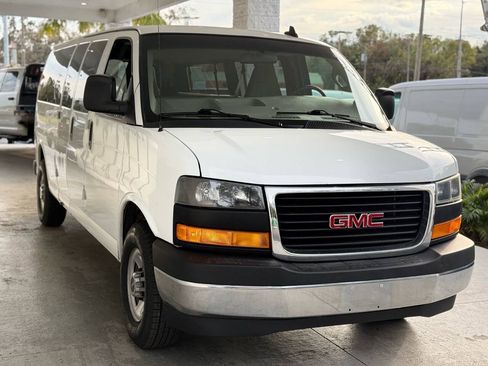 Used 2018 GMC Savana 3500 LT w/ LT Preferred Equipment Group RWD image 9