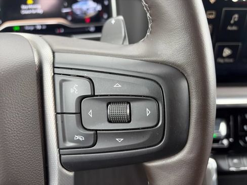Used 2023 GMC Sierra 1500 Denali w/ Technology Package AWD/4WD image 12