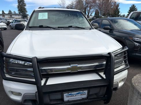 Used 2003 Chevrolet TrailBlazer 4WD image 2