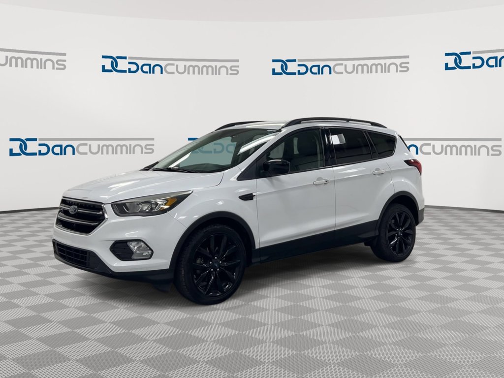 Used 2019 Ford Escape SE FWD image 4