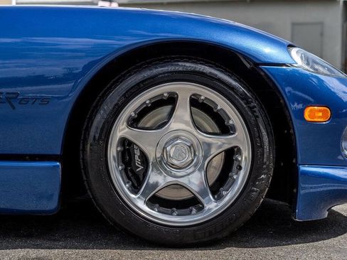 Used 1996 Dodge Viper GTS image 28