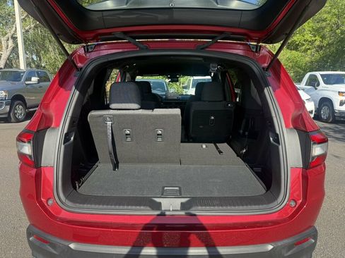 Used 2024 Honda Pilot Sport image 8
