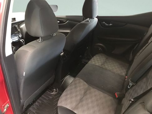 Used 2022 Nissan Rogue Sport SV AWD/4WD image 11