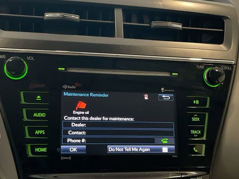 Used 2017 Toyota Prius V Four image 16