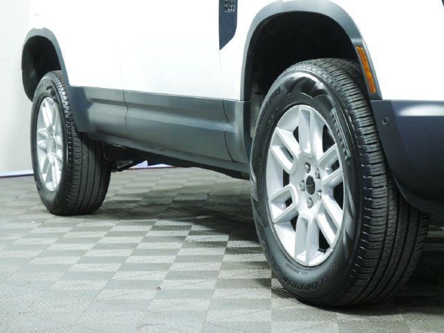 Used 2026 Land Rover Defender 110 S AWD/4WD image 8