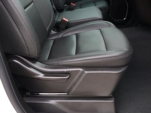 Used 2025 Chevrolet Silverado 2500 LT w/ Trail Boss Package image 17