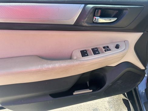 Used 2015 Subaru Outback 2.5i Premium image 20