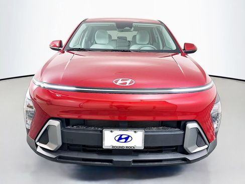 New 2026 Hyundai Kona SE FWD image 2