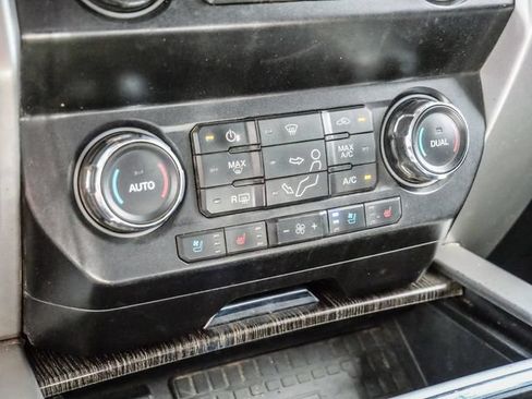Used 2020 Ford F250 Lariat AWD/4WD image 30