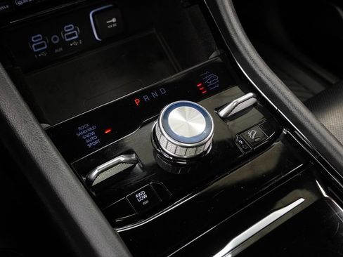 Certified 2022 Jeep Grand Cherokee Summit w/ Adv Protech Group IV AWD/4WD image 39