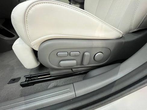 Used 2024 Hyundai Ioniq 5 Limited AWD/4WD image 53