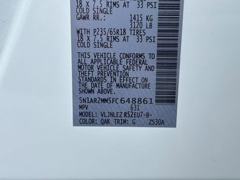 Used 2015 Nissan Pathfinder SV image 32