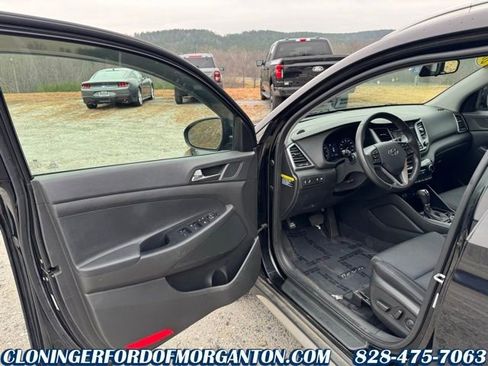 Used 2017 Hyundai Tucson Sport image 17