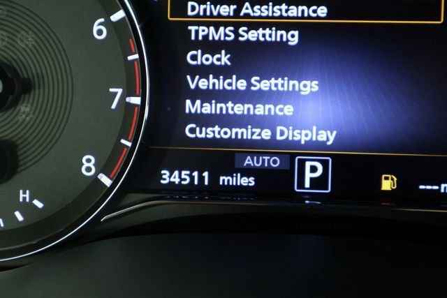 Used 2024 INFINITI QX80 Sensory w/ Cargo Package AWD/4WD image 33