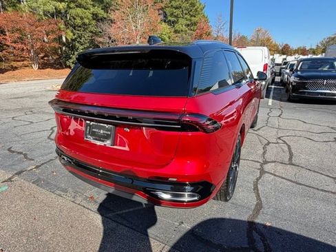 New 2026 Lincoln Nautilus Reserve image 7