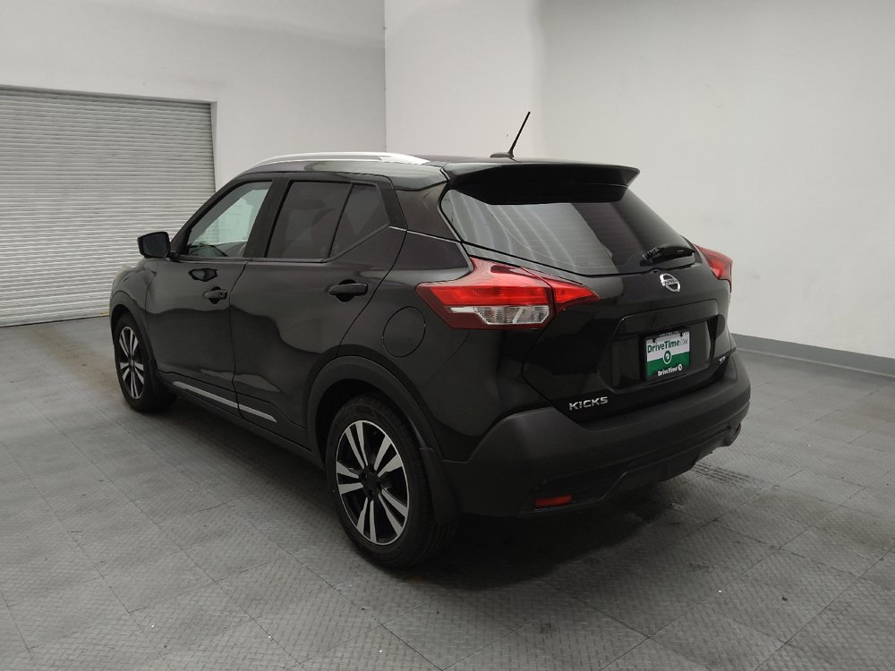 Used 2019 Nissan Kicks SR FWD image 5