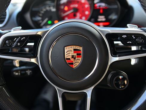 Certified 2025 Porsche 718 Boxster GTS image 30