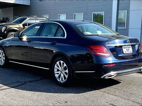Used 2018 Mercedes-Benz E 300 image 3
