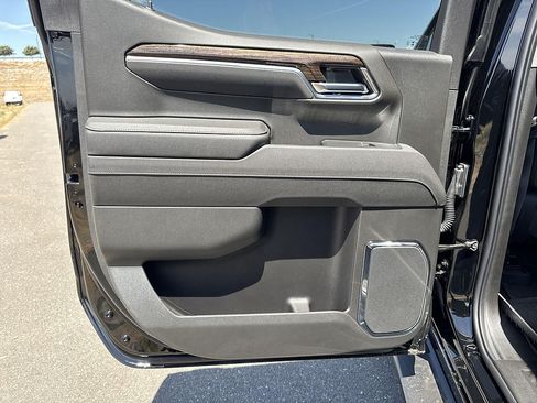 New 2026 GMC Sierra 1500 Elevation w/ Elevation Premium Package AWD/4WD image 24