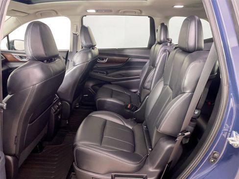 Used 2025 Subaru Ascent Touring w/ Popular Package #2 image 11