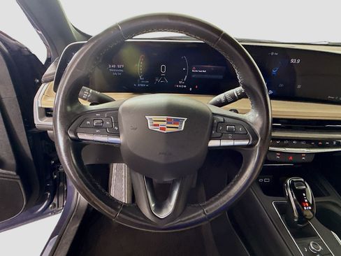 Used 2024 Cadillac XT4 Luxury FWD image 13
