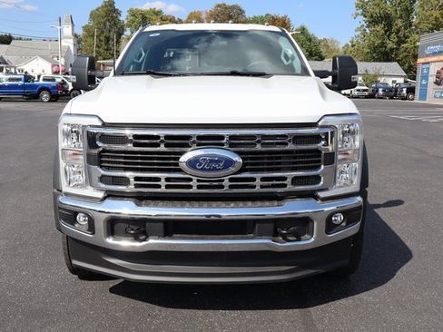 New 2025 Ford F550 4x4 Crew Cab Super Duty w/ XL Chrome Package image 13