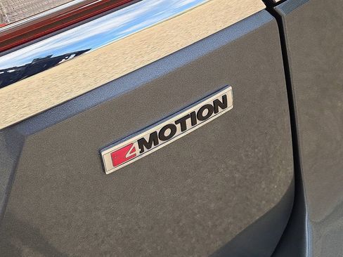 Used 2021 Volkswagen Atlas SEL Premium AWD/4WD image 12