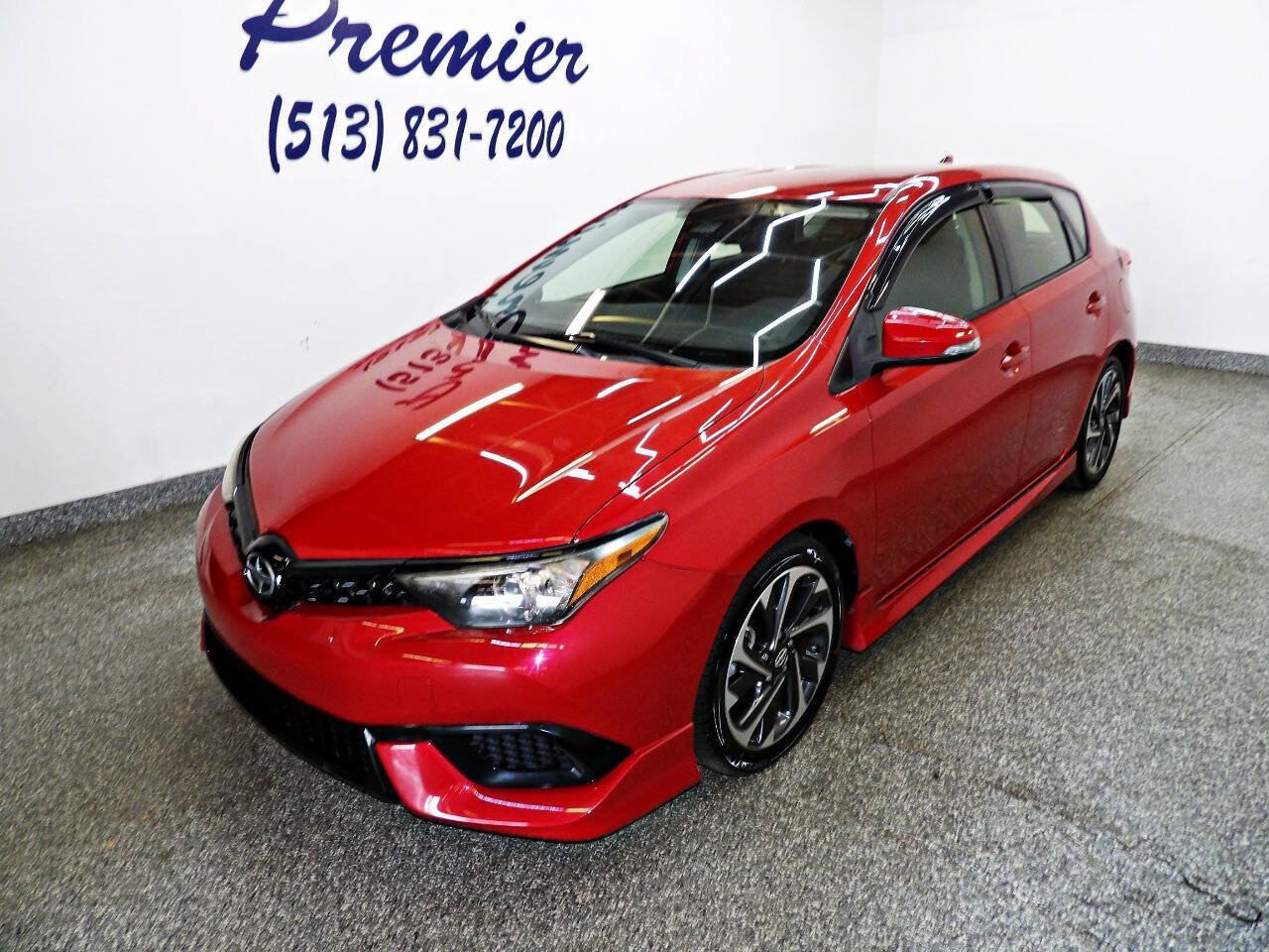 Used 2017 Toyota Corolla iM w/ All-Weather Mat Package FWD image 1
