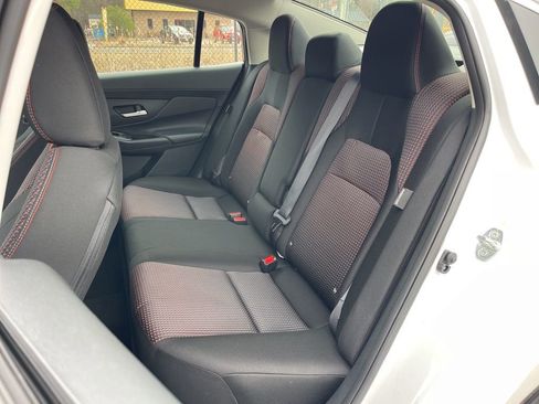 New 2026 Nissan Sentra SR w/ Floor Mat Package image 18