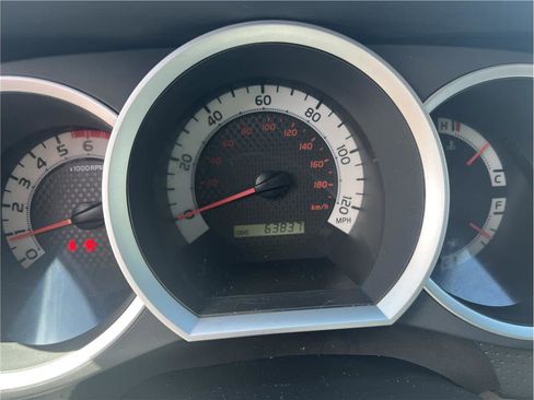 Used 2013 Toyota Tacoma PreRunner image 15