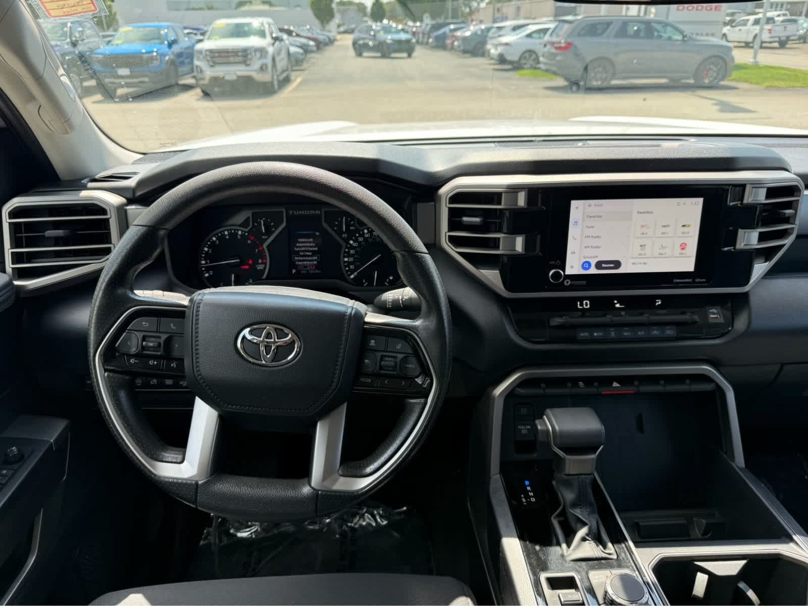 Used 2023 Toyota Tundra SR5 w/ SR5 Convenience Package AWD/4WD image 14