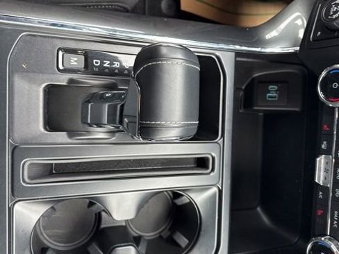 Certified 2022 Ford F150 XLT w/ Equipment Group 302A High image 28