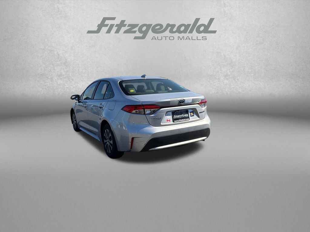 Used 2020 Toyota Corolla LE FWD image 6