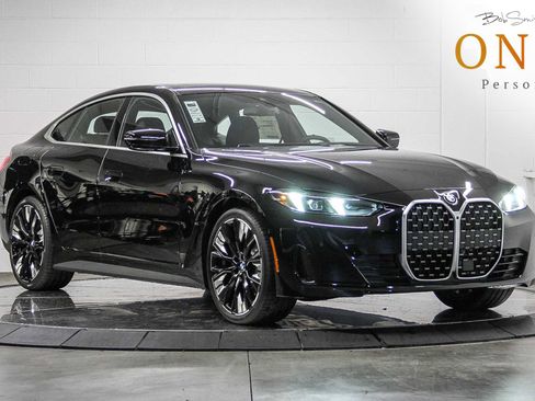 New 2026 BMW 430i w/ Premium Package image 1