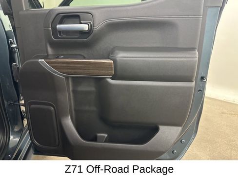 Used 2020 Chevrolet Silverado 1500 RST image 24